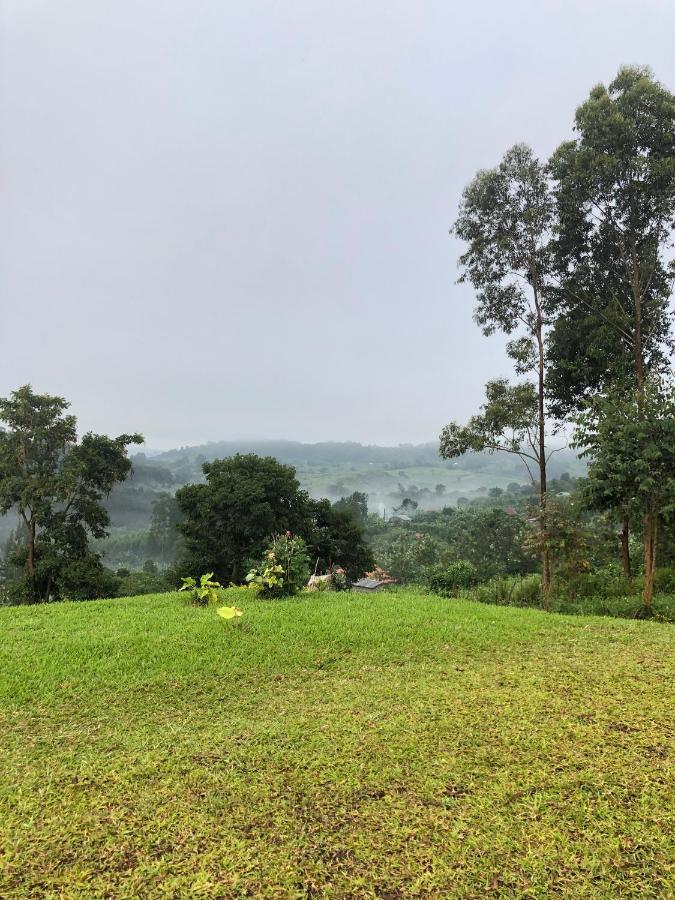 Lake Lyantonde Eco Campsite Original Fort Portal Ngoại thất bức ảnh